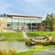 Lindellhallen, campus, Umeå Universitet; höst, exteriör